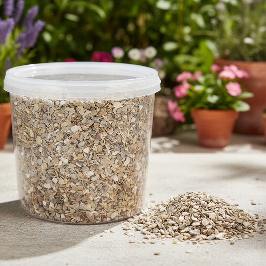 Gardeners Dream Hen Sized Oyster Shell (Tubs)