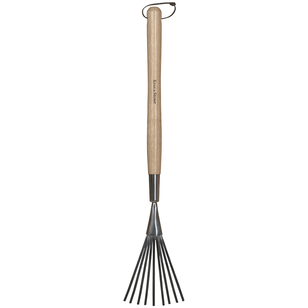 Garden Rakes | Gardening Rake | Gardeners Dream